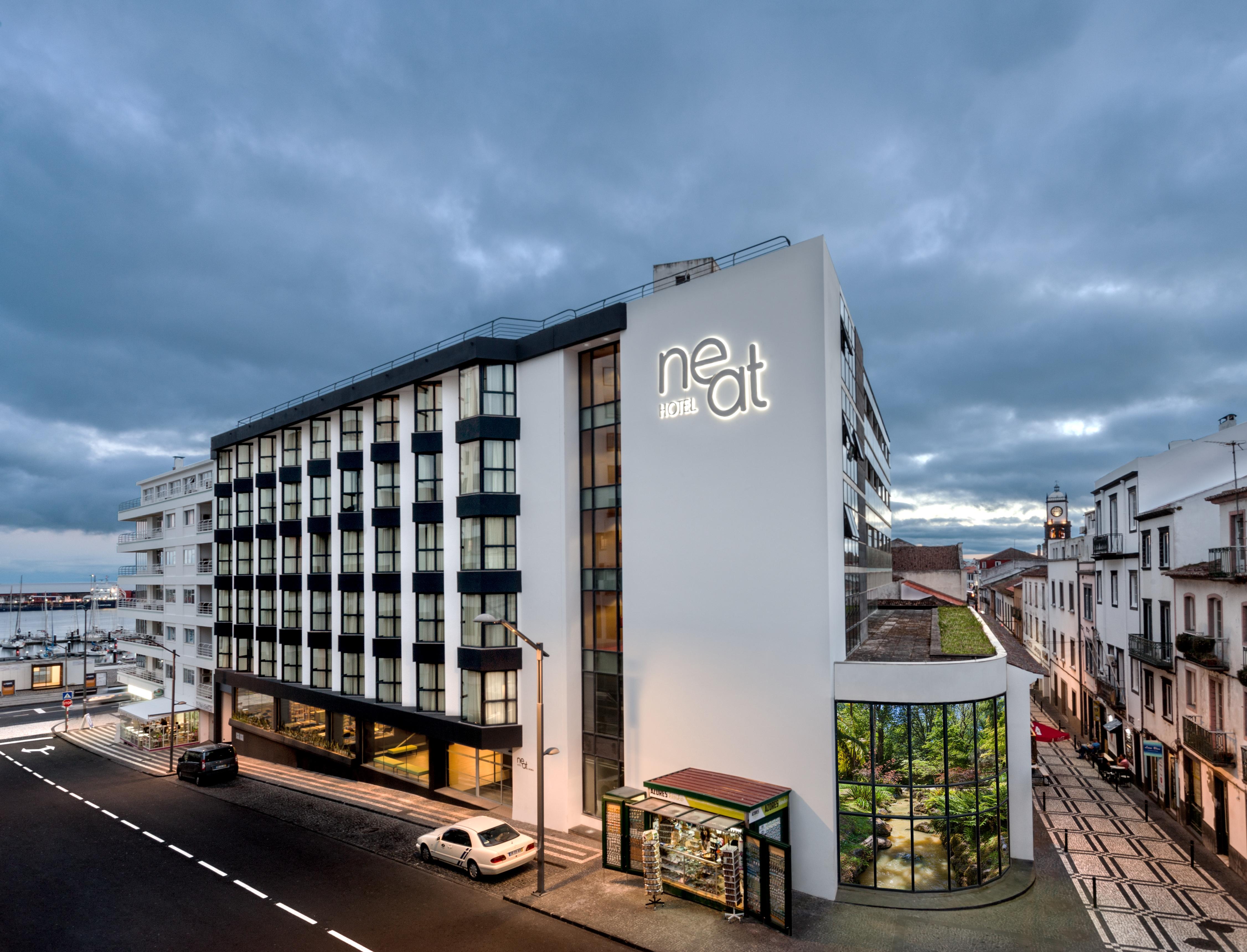 Neat Hotel Avenida Ponta Delgada Extérieur photo